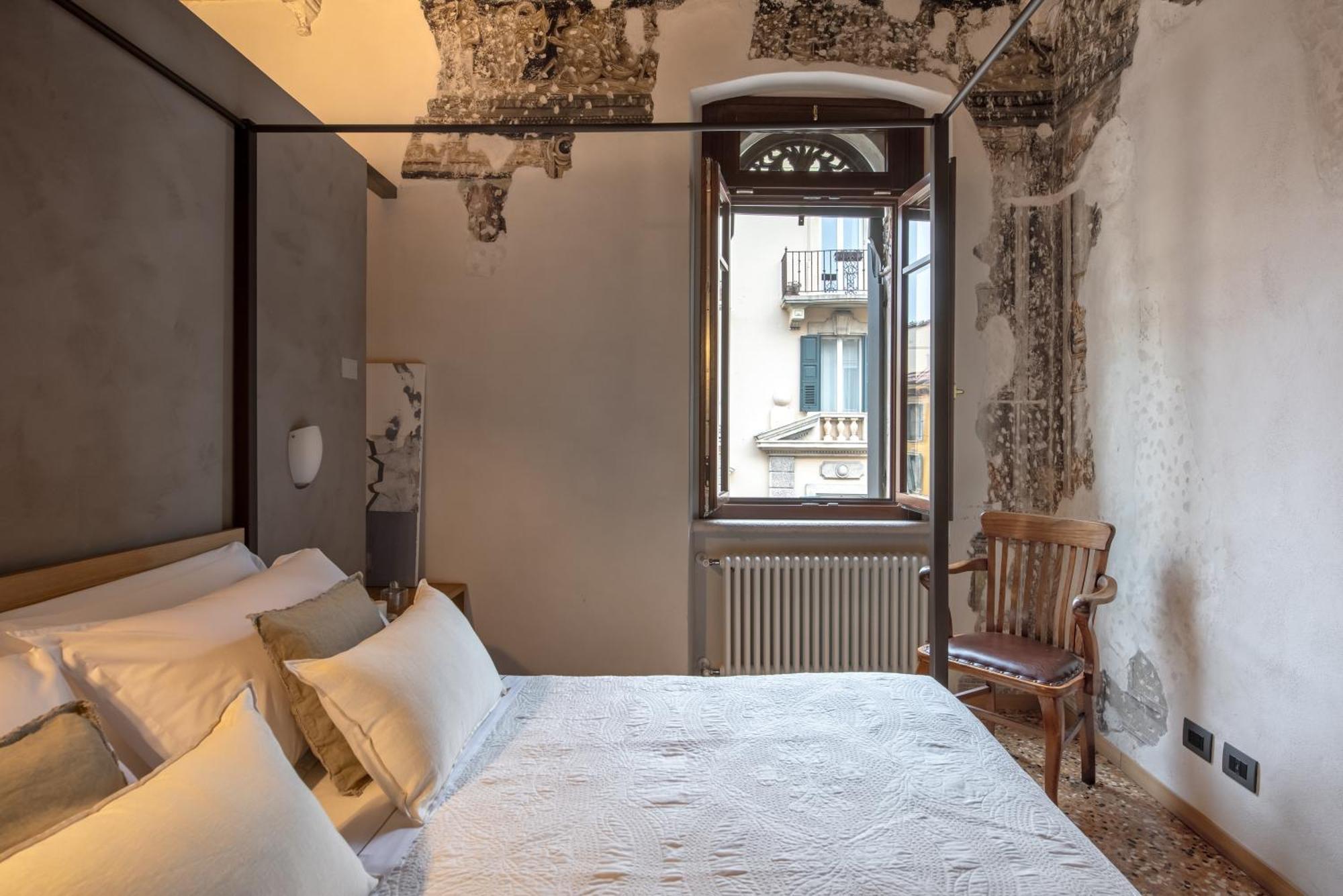 Residenza Roccamaggiore เวโรนา ภายนอก รูปภาพ