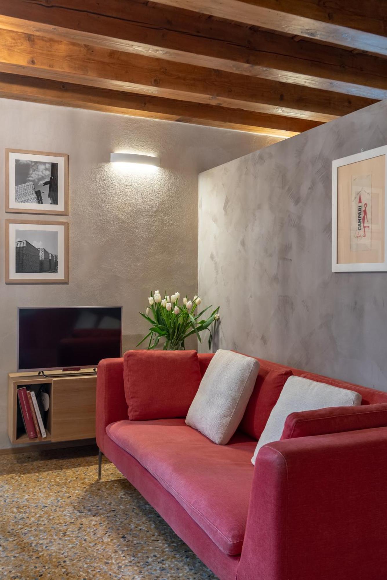 Residenza Roccamaggiore เวโรนา ภายนอก รูปภาพ